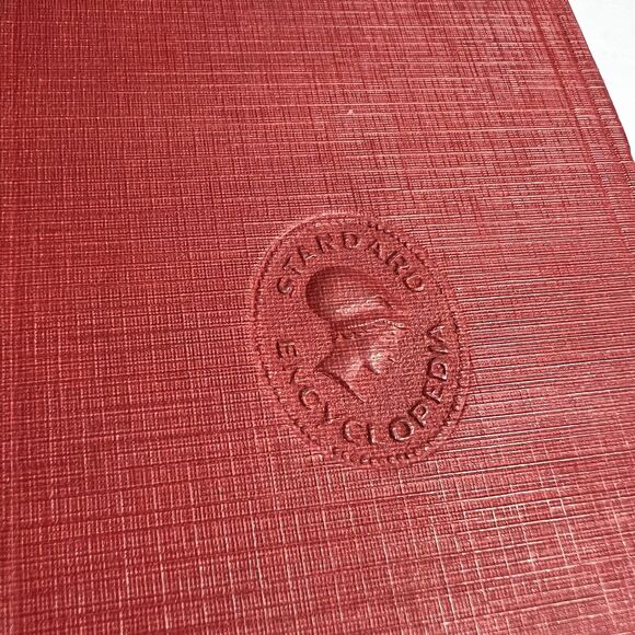 Funk and Wagnalls New Standard Encyclopedia 1931 1934 Vol IX De Forest to Dumont - Picture 2 of 14